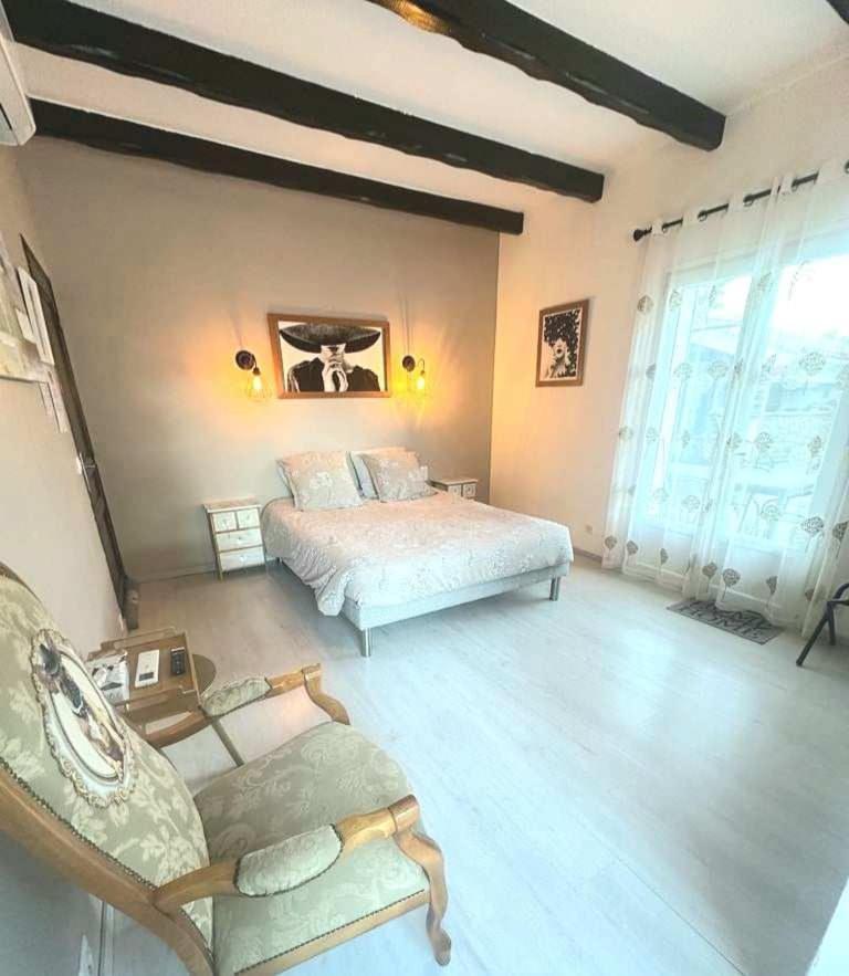 La Villa Du Menhir Chambre D'Hotes Bize-Minervois Екстер'єр фото